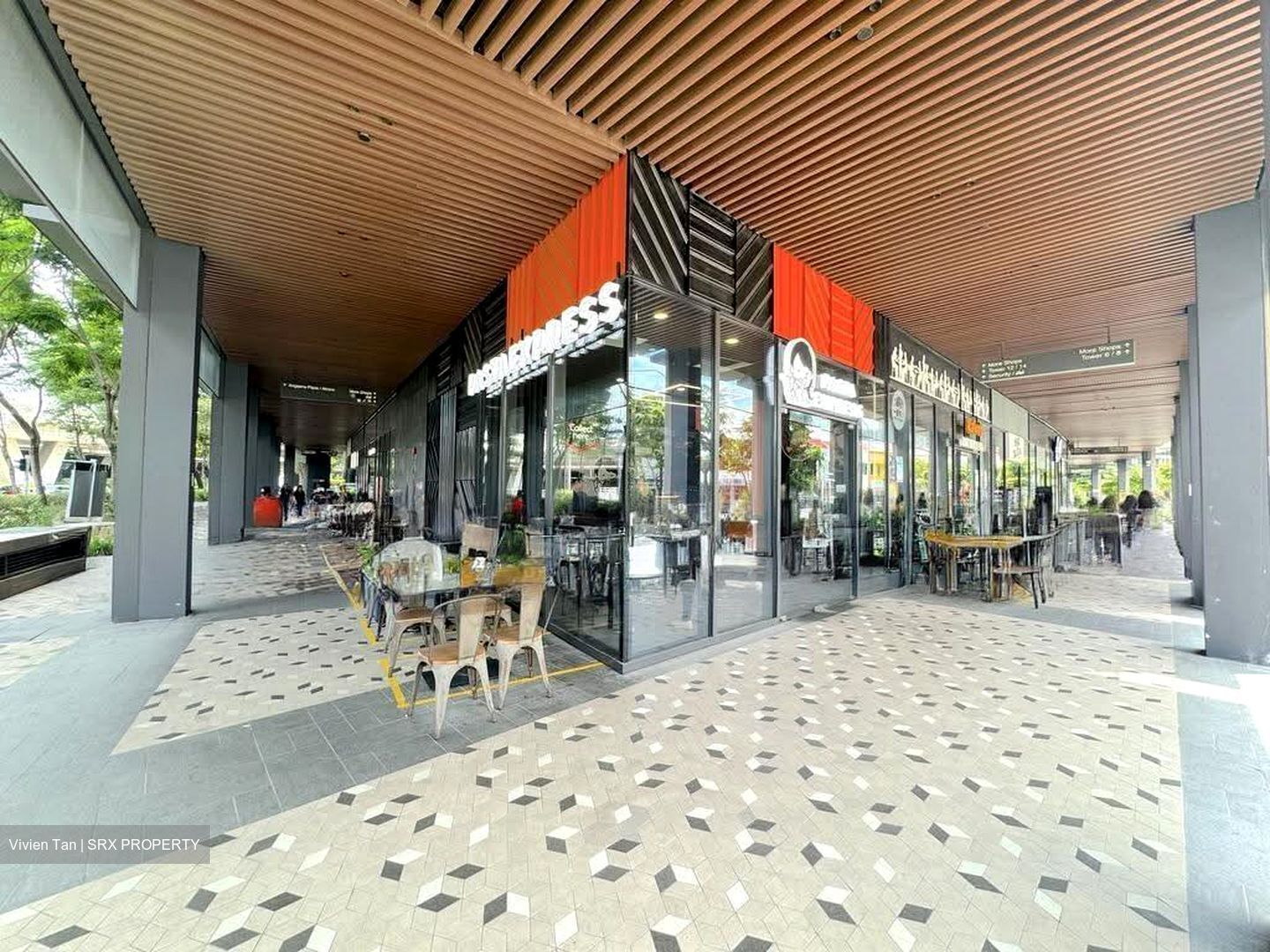 The Venue Shoppes (D13), Retail #612427621